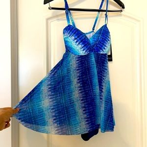 GOTTEX PROFILE ONE PIECE SWIMSUIT.  NEW